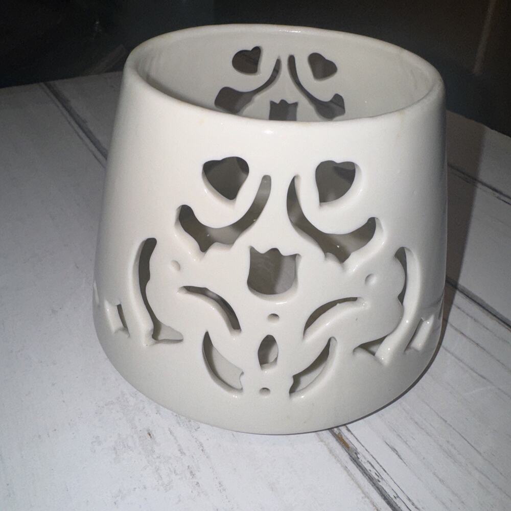 Home Interiors Cottage Core Ceramic Cutouts Candle Jar Shade Lampshade Topper